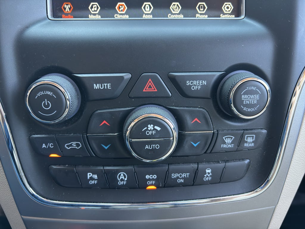 2020 Jeep Grand Cherokee Laredo E