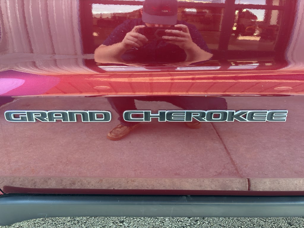 2020 Jeep Grand Cherokee Laredo E