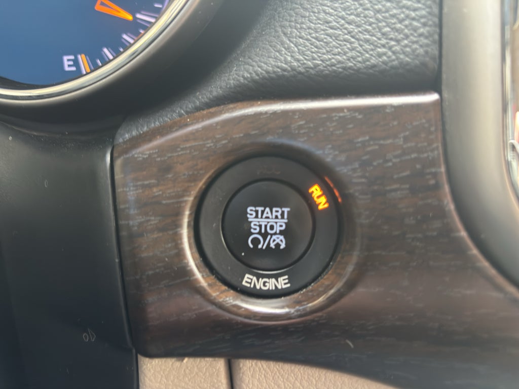 2016 Jeep Grand Cherokee Laredo