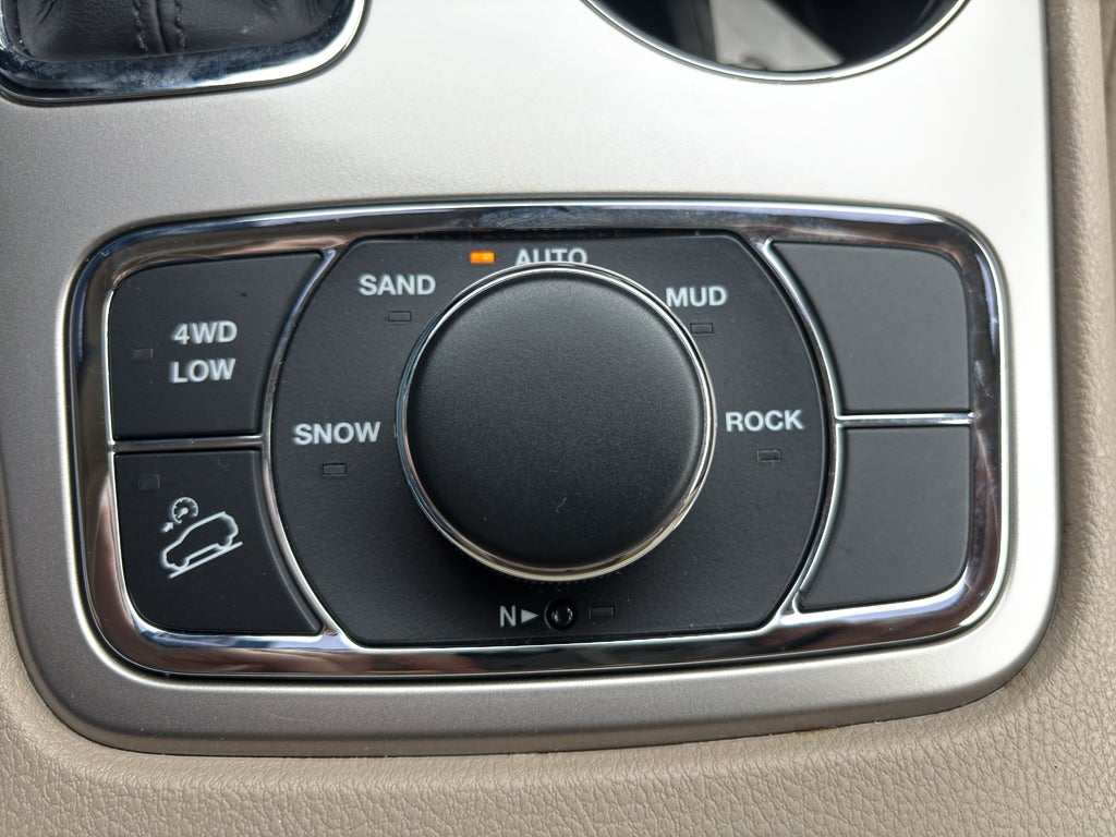 2016 Jeep Grand Cherokee Laredo
