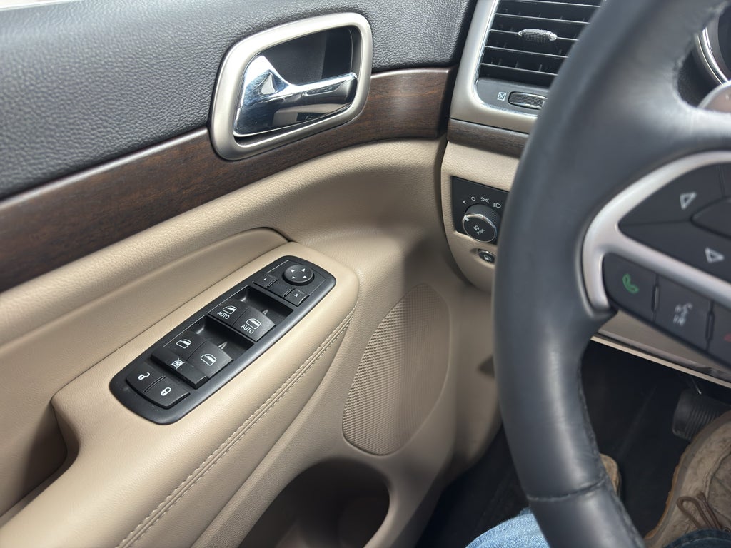 2016 Jeep Grand Cherokee Laredo