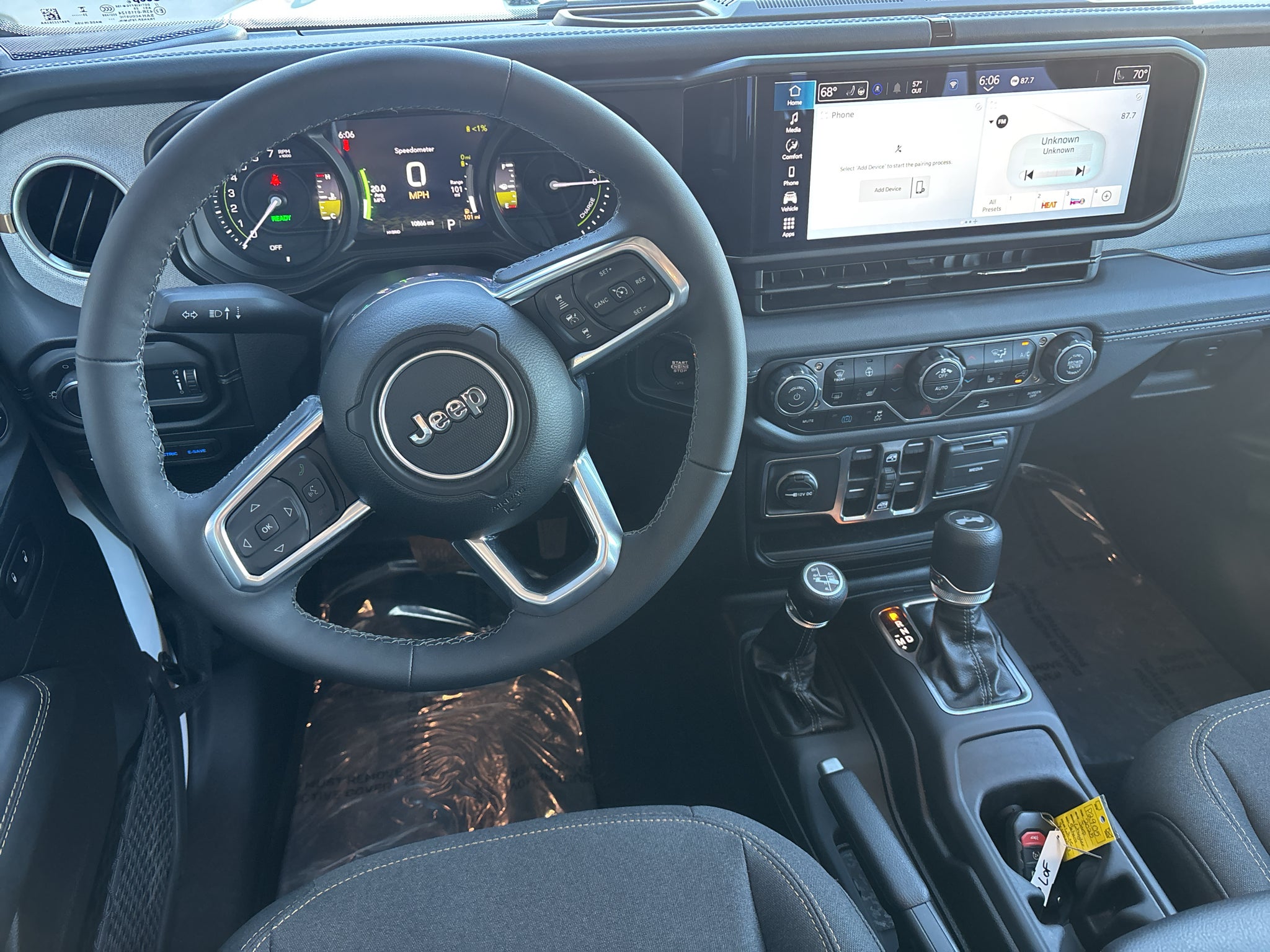 2025 Jeep Wrangler 4xe Sahara