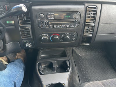 2004 Dodge Dakota SLT