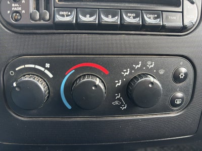 2004 Dodge Dakota SLT