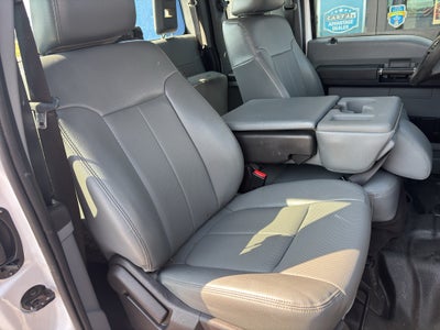 2016 Ford Super Duty F-350 SRW XL