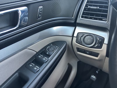 2018 Ford Explorer Base