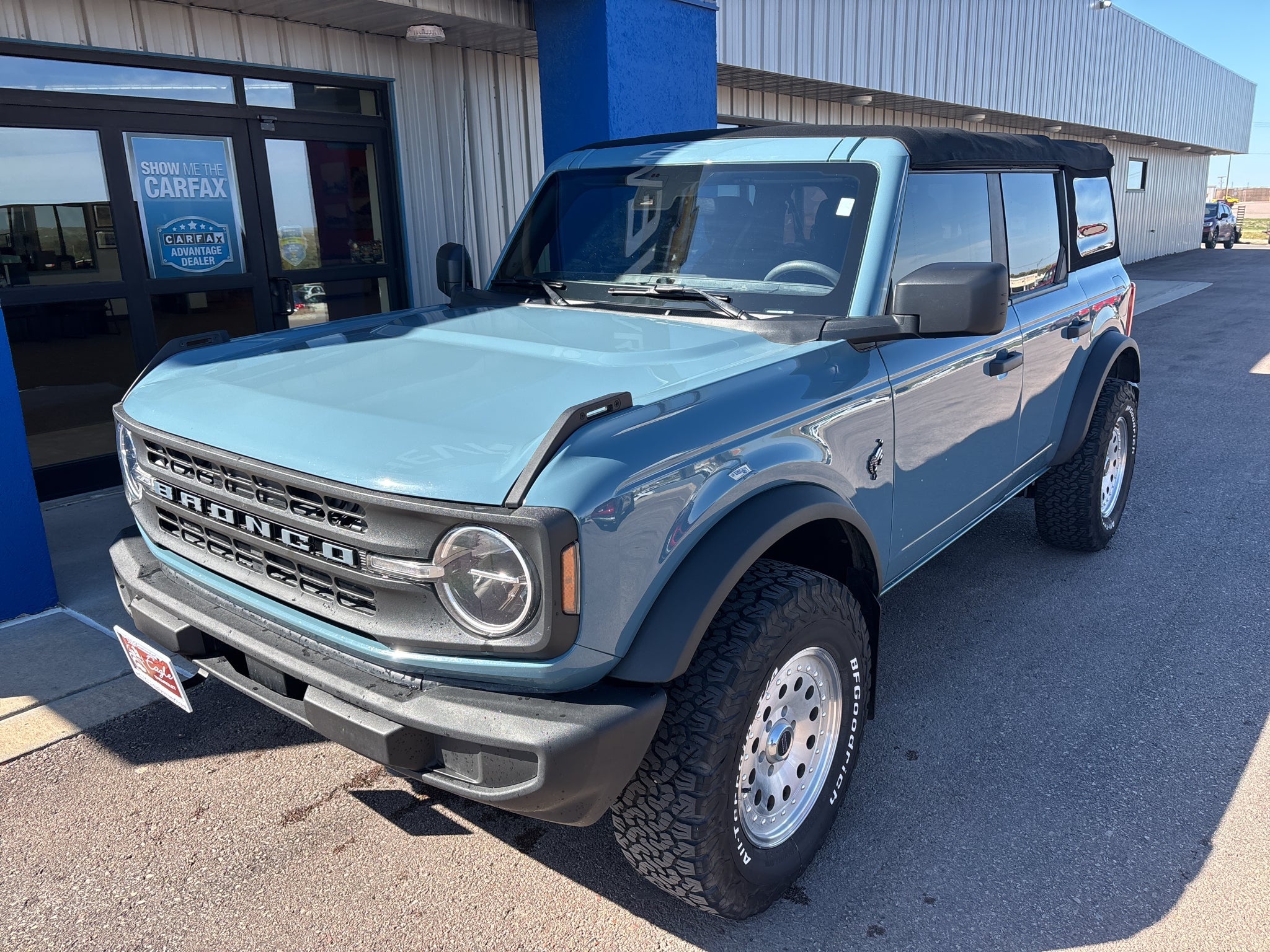 2023 Ford Bronco Base