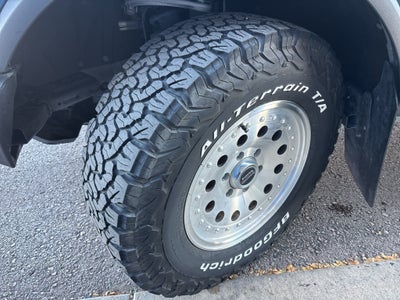2023 Ford Bronco Base