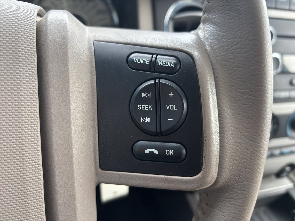 2011 Ford Expedition EL XLT