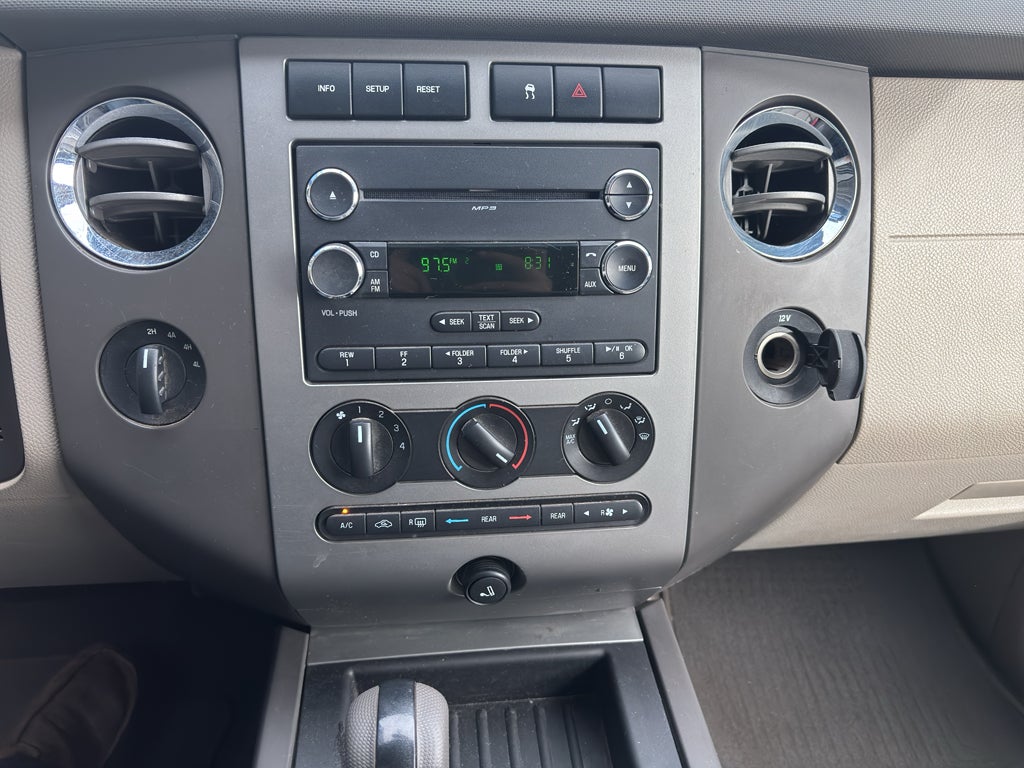 2011 Ford Expedition EL XLT
