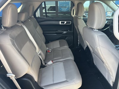 2023 Ford Explorer Base