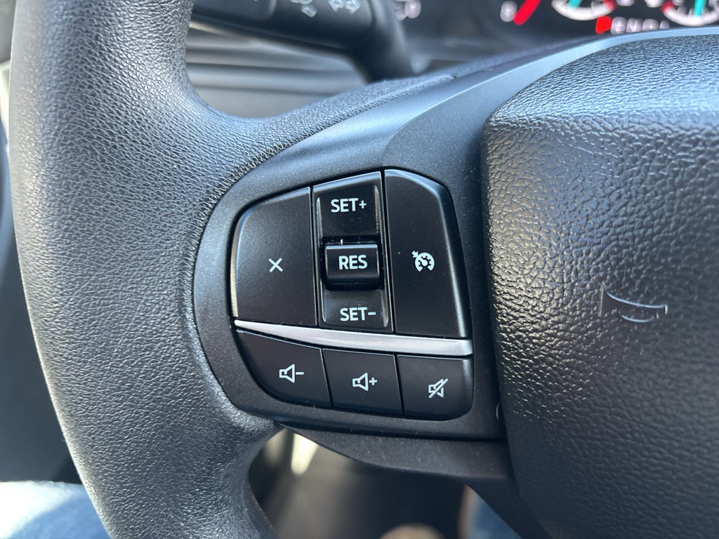 2023 Ford Explorer Base