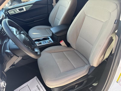 2023 Ford Explorer Base