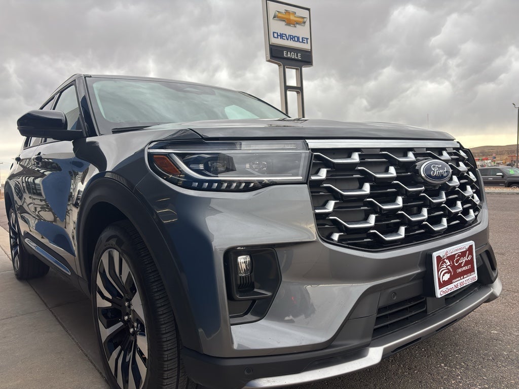 2025 Ford Explorer Platinum