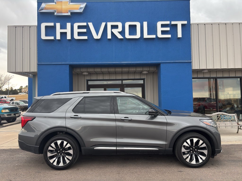 2025 Ford Explorer Platinum