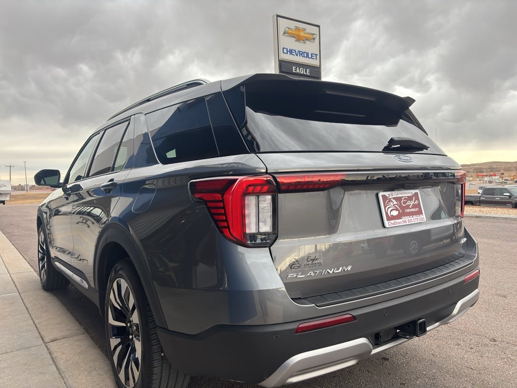 2025 Ford Explorer Platinum