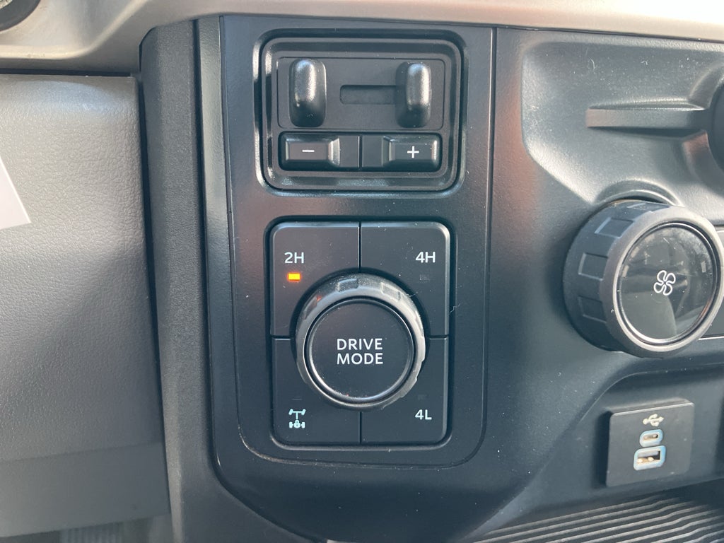 2024 Ford Super Duty F-350 SRW XLT