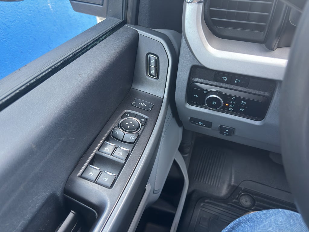 2023 Ford Super Duty F-350 SRW XL