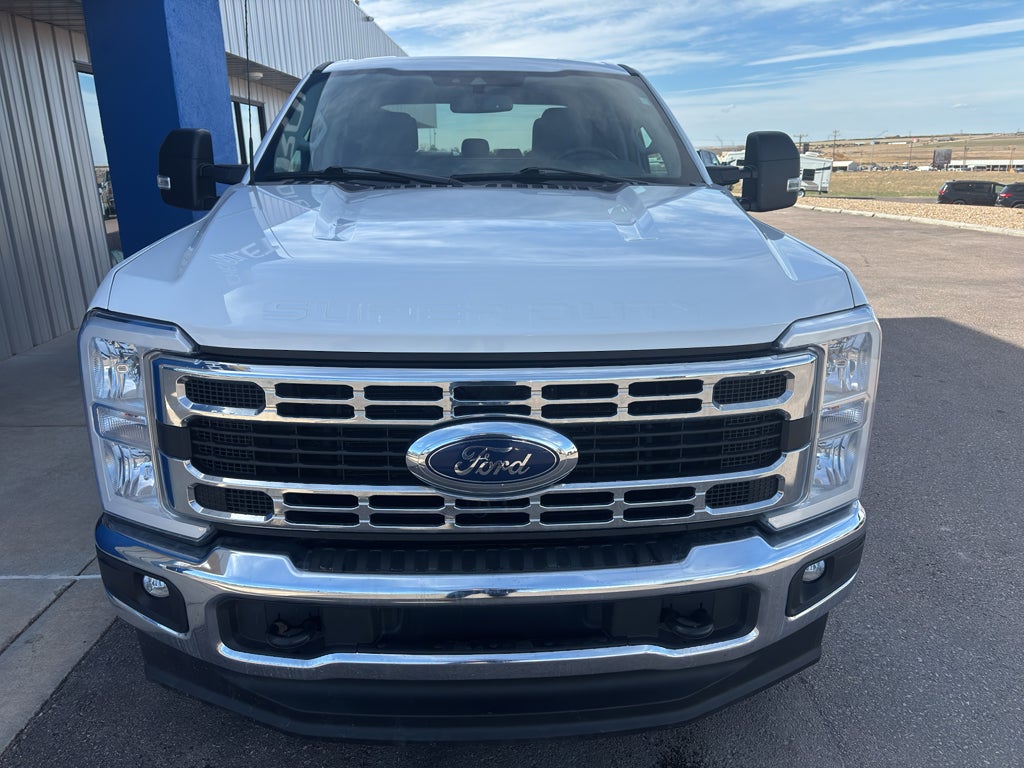 2023 Ford Super Duty F-350 SRW XL