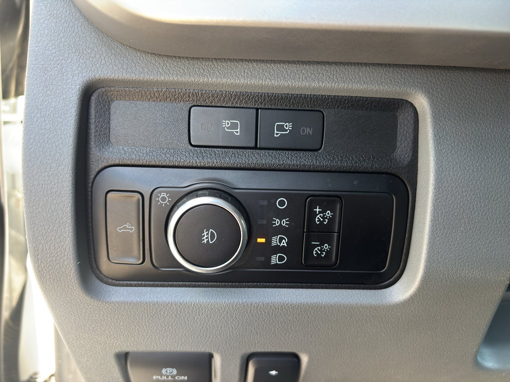 2023 Ford Super Duty F-350 SRW XL