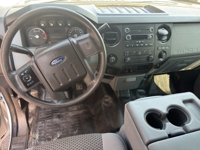 2014 Ford Super Duty F-350 SRW XL