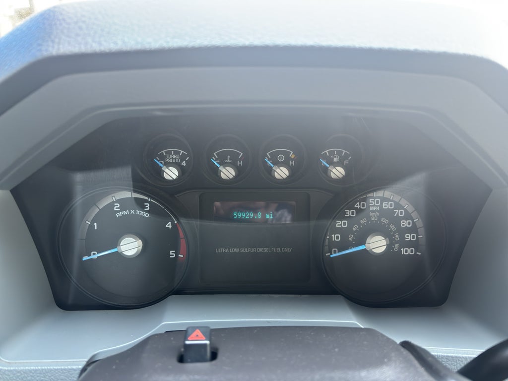 2014 Ford Super Duty F-350 SRW XL