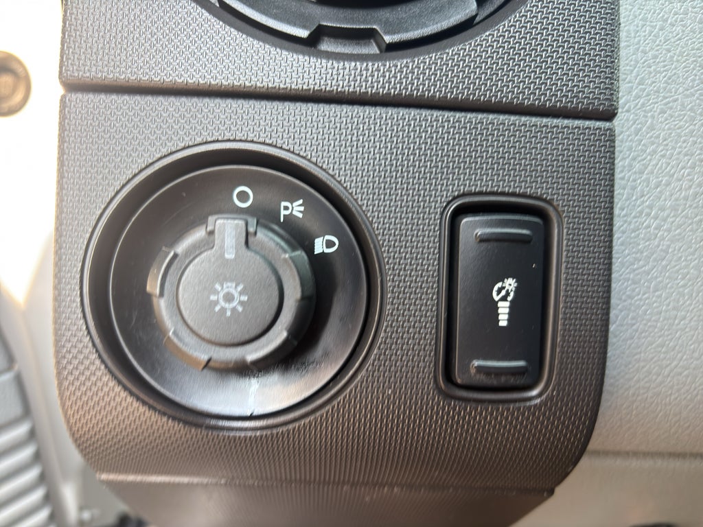 2014 Ford Super Duty F-350 SRW XL