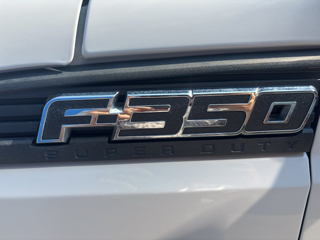 2014 Ford Super Duty F-350 SRW XL