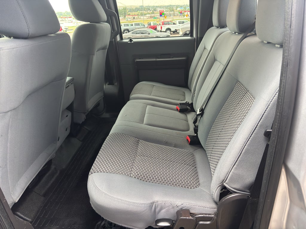 2015 Ford Super Duty F-350 DRW XL