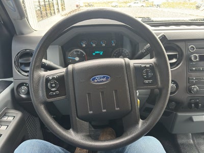 2015 Ford Super Duty F-350 DRW XL