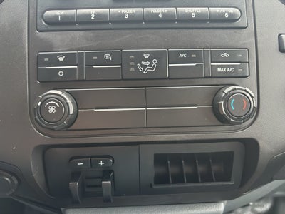 2015 Ford Super Duty F-350 DRW XL