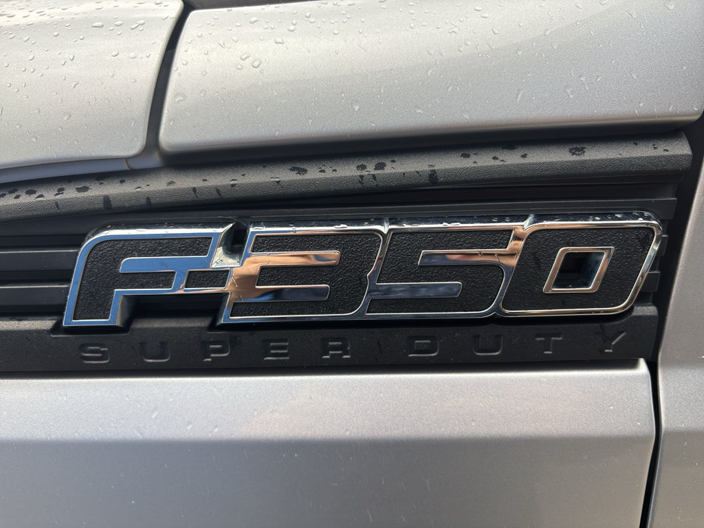 2015 Ford Super Duty F-350 DRW XL
