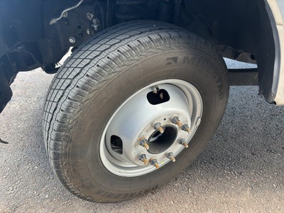 2022 Ford Super Duty F-350 DRW XL