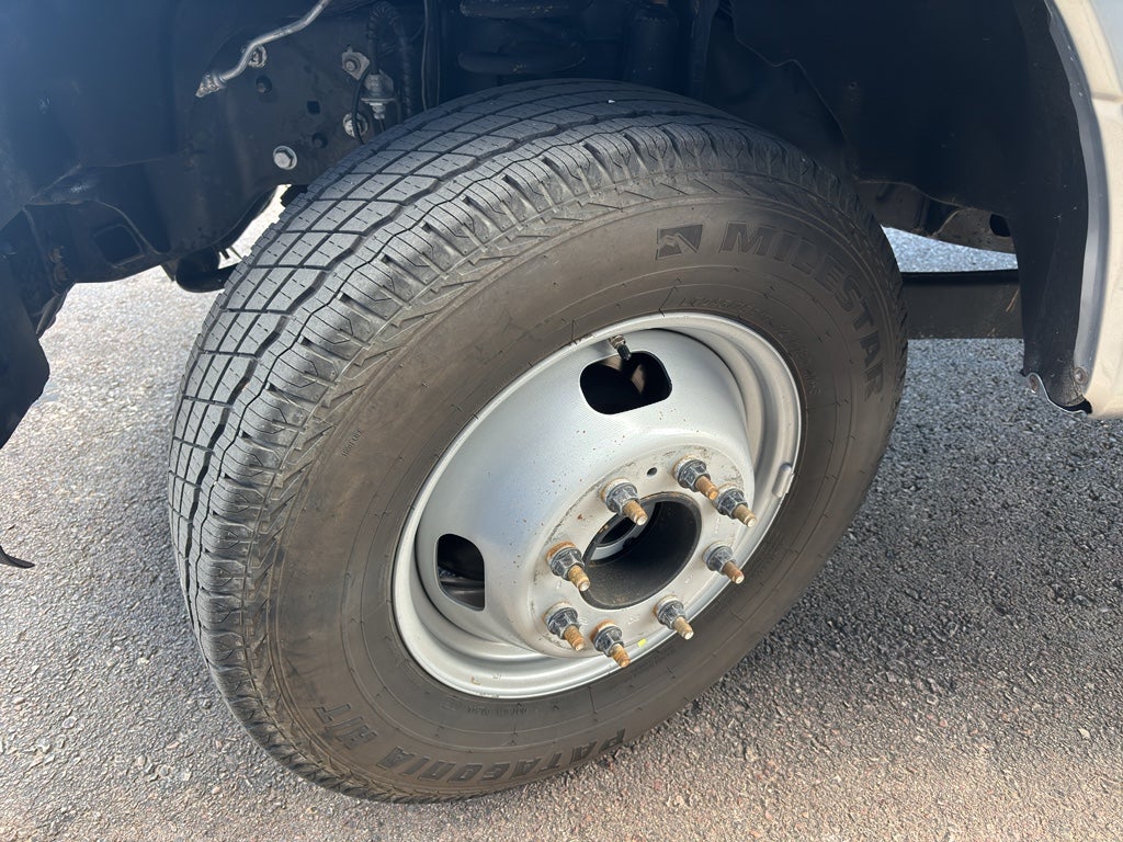 2022 Ford Super Duty F-350 DRW XL