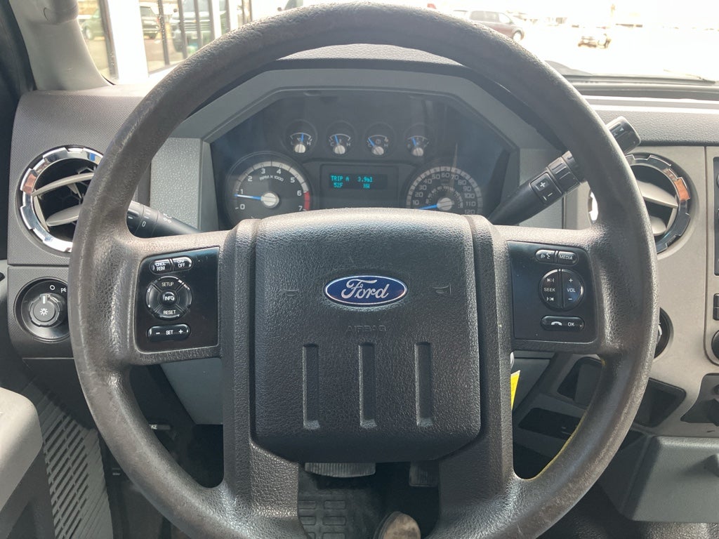 2013 Ford Super Duty F-350 SRW XL