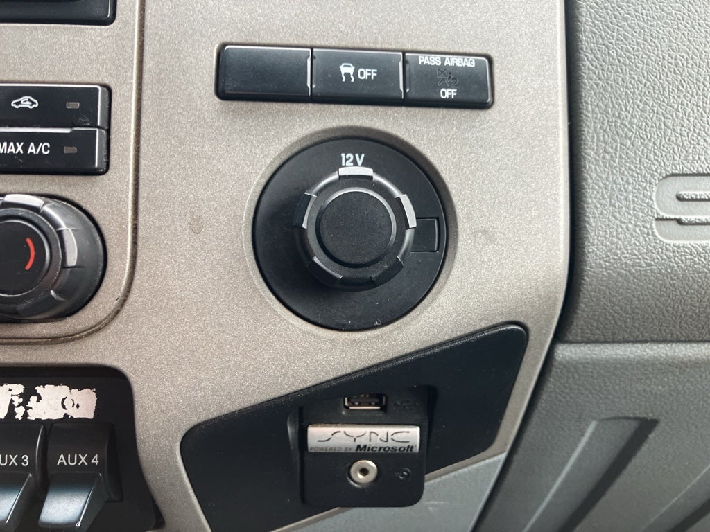 2013 Ford Super Duty F-350 SRW XL