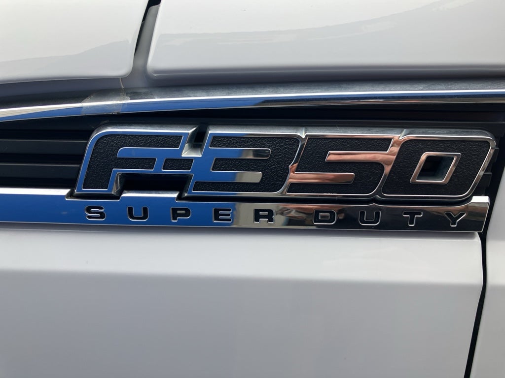 2013 Ford Super Duty F-350 SRW XL