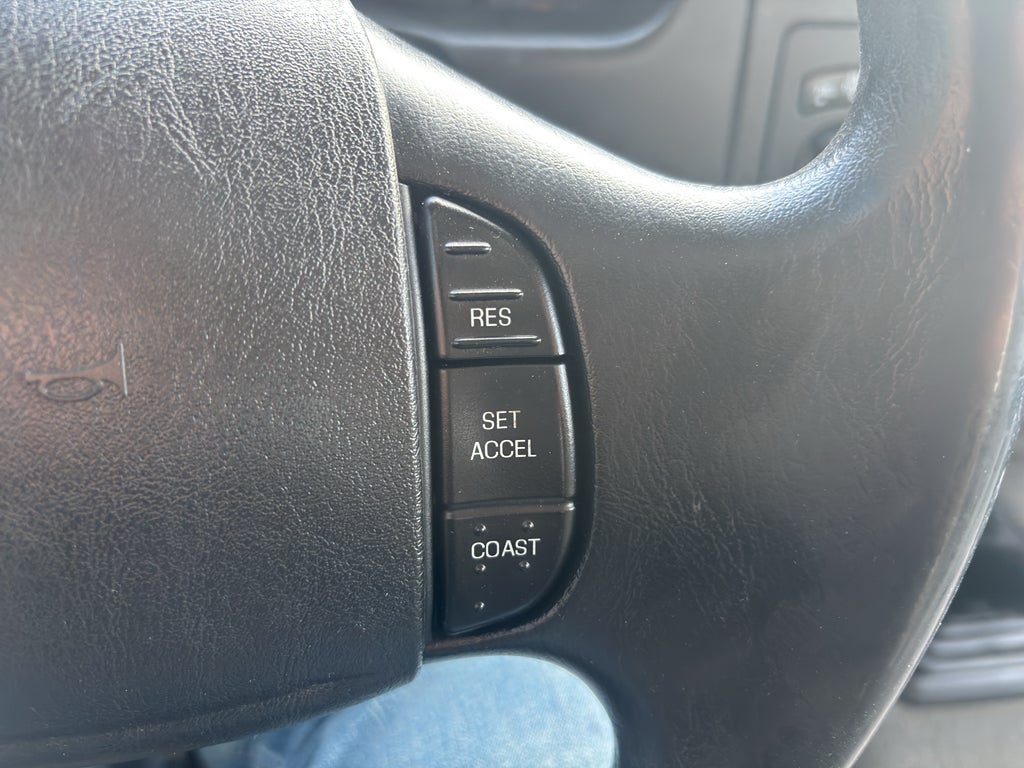 2006 Ford Super Duty F-350 SRW XL