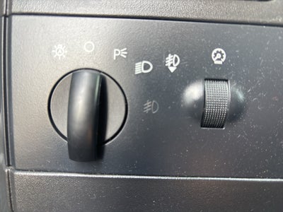 2006 Ford Super Duty F-350 SRW XL