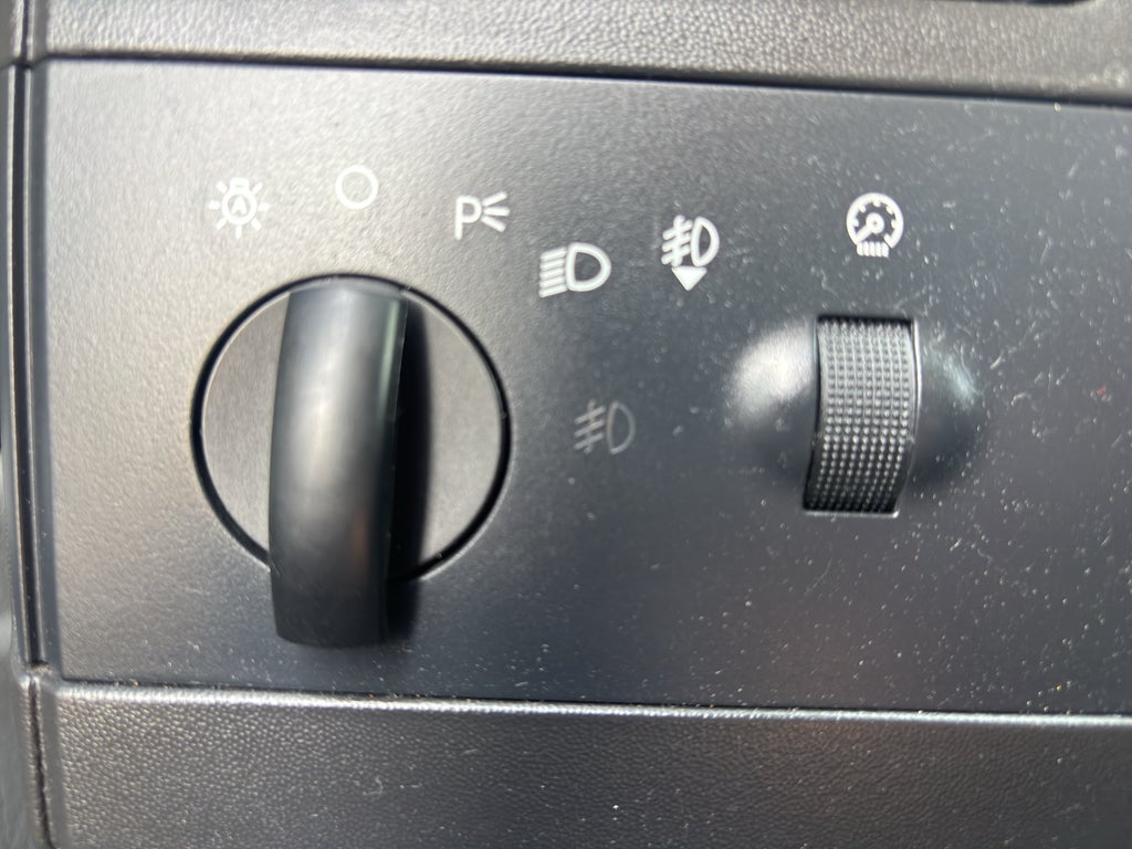 2006 Ford Super Duty F-350 SRW XL