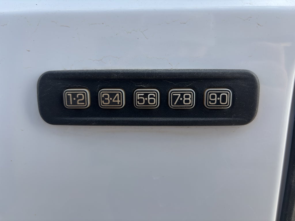 2006 Ford Super Duty F-350 SRW XL