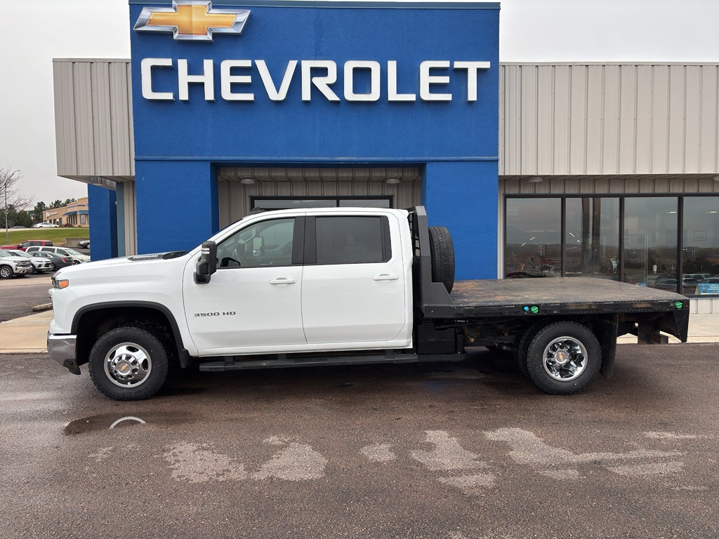 2024 Chevrolet Silverado 3500 HD Chassis Cab LT