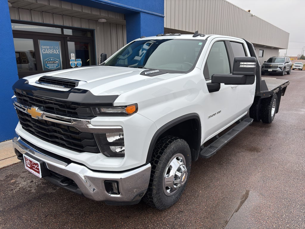 2024 Chevrolet Silverado 3500 HD Chassis Cab LT