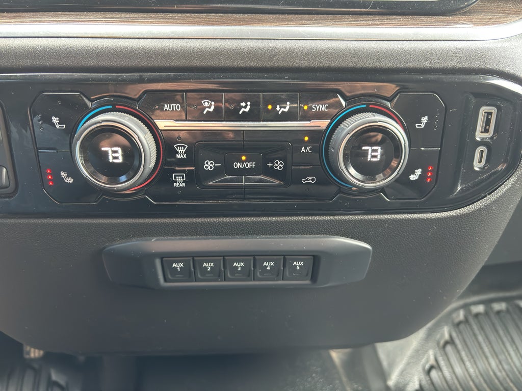 2024 Chevrolet Silverado 3500 HD Chassis Cab LT