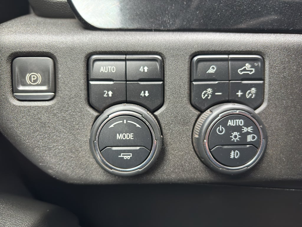 2024 Chevrolet Silverado 3500 HD Chassis Cab LT