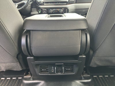 2024 Chevrolet Silverado 3500 HD Chassis Cab LT