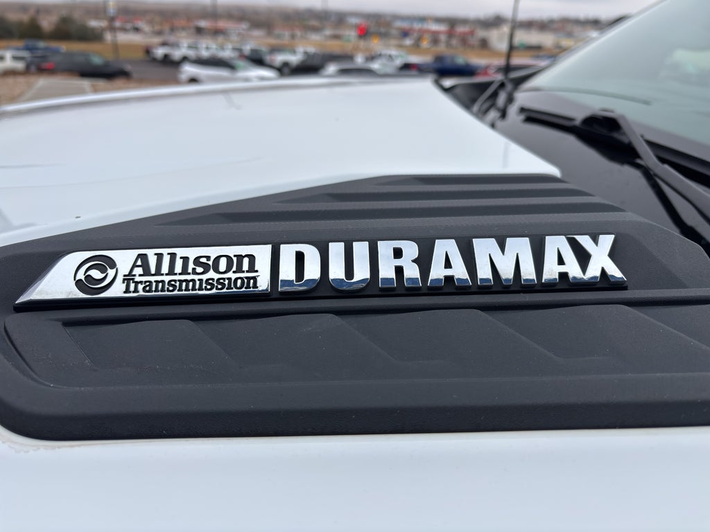 2024 Chevrolet Silverado 3500 HD Chassis Cab LT