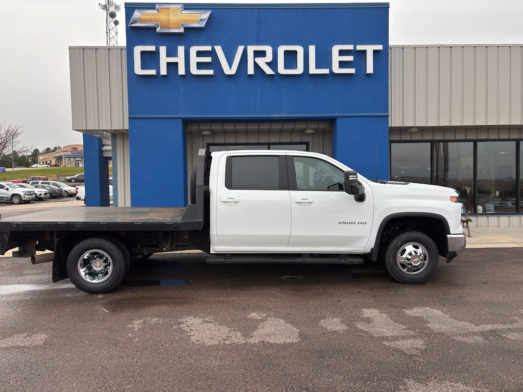 2024 Chevrolet Silverado 3500 HD Chassis Cab LT