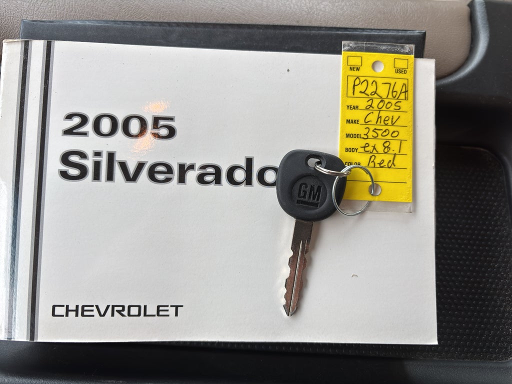 2005 Chevrolet Silverado 3500 HD LS