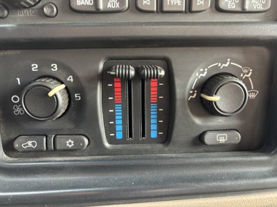 2005 Chevrolet Silverado 3500 HD LS